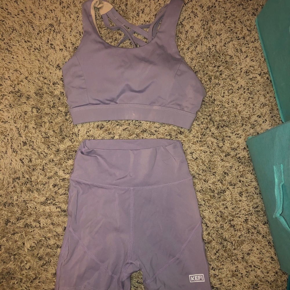 KEFI matching workout set